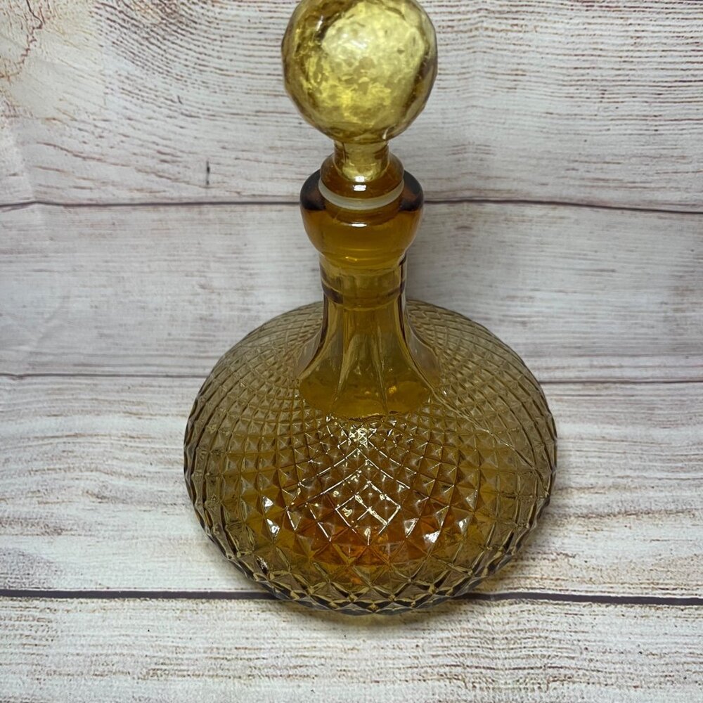 Vintage Diamond Point Pattern Empoli Amber Glass Captains Decanter Italy 8.5” - Picture 3 of 5